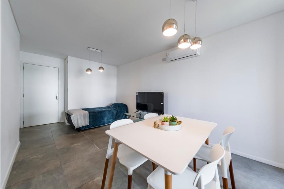 TV and multimedia, Living room, Dining area