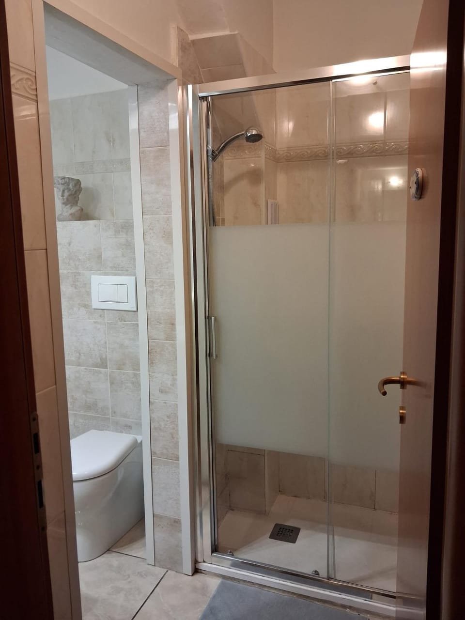 Love Suite JACUZZI Apartment in Bologna