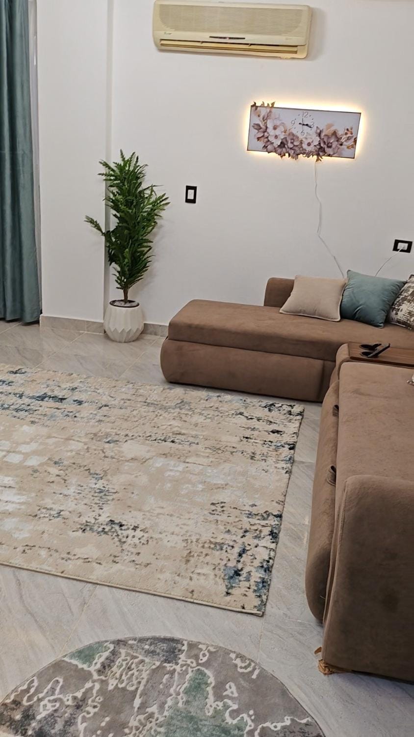 المنتزه قطعه 153الدور التانى بعد البدروم Apartment in South Sinai Governorate