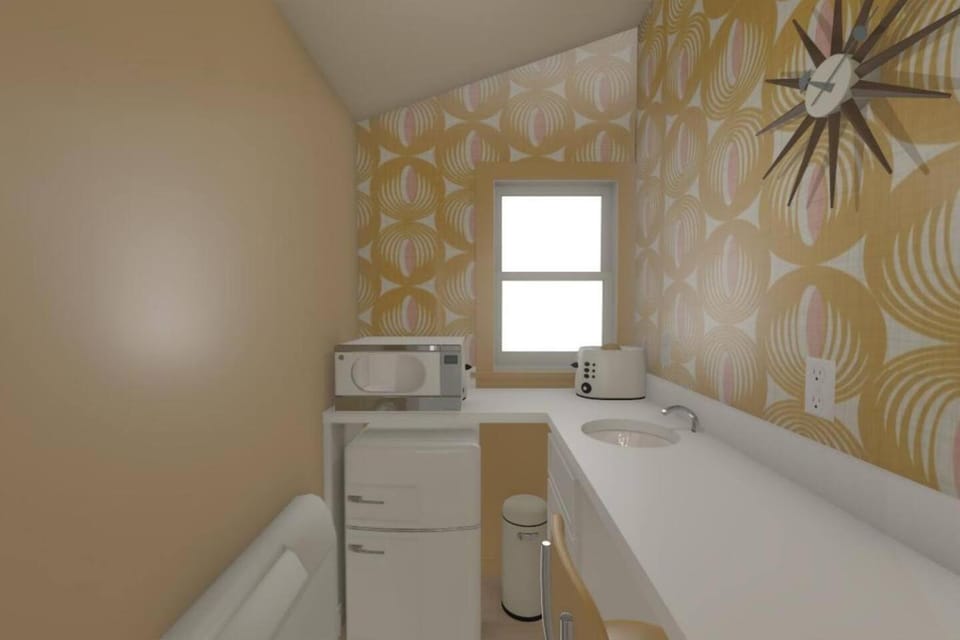 Reserve Early 20% Off Unit 4 Steps to Lake Dwtn WB Apartment in Williams Bay