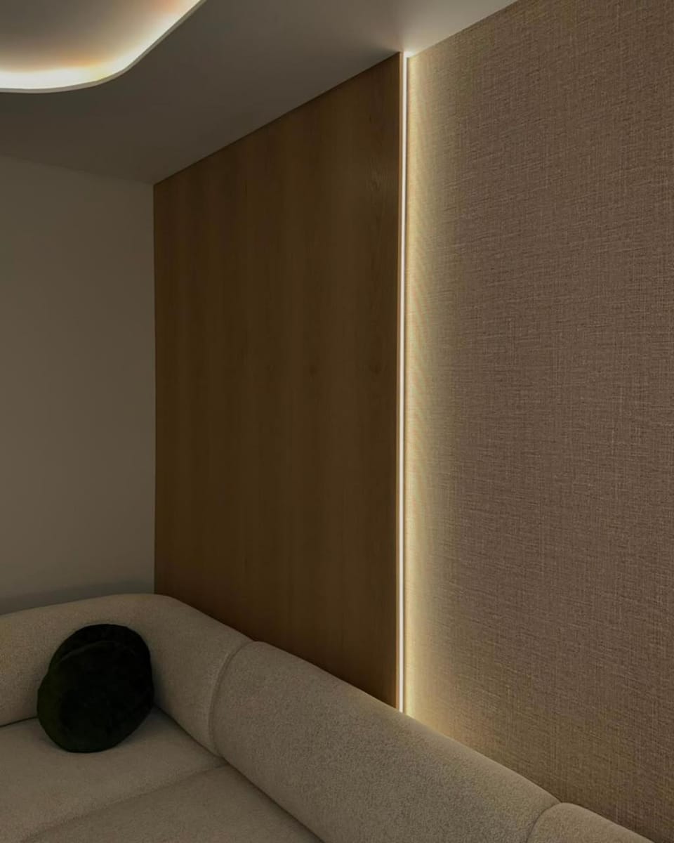 Aurenne 3BR 3BA Premium Residence with 20M Pool Apartment in Sarandë