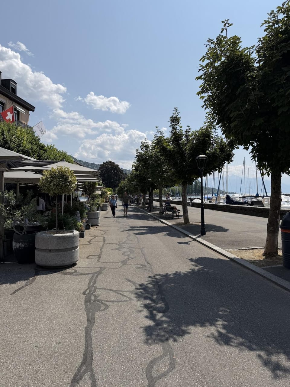 32côtéquai Bed and Breakfast in Lausanne