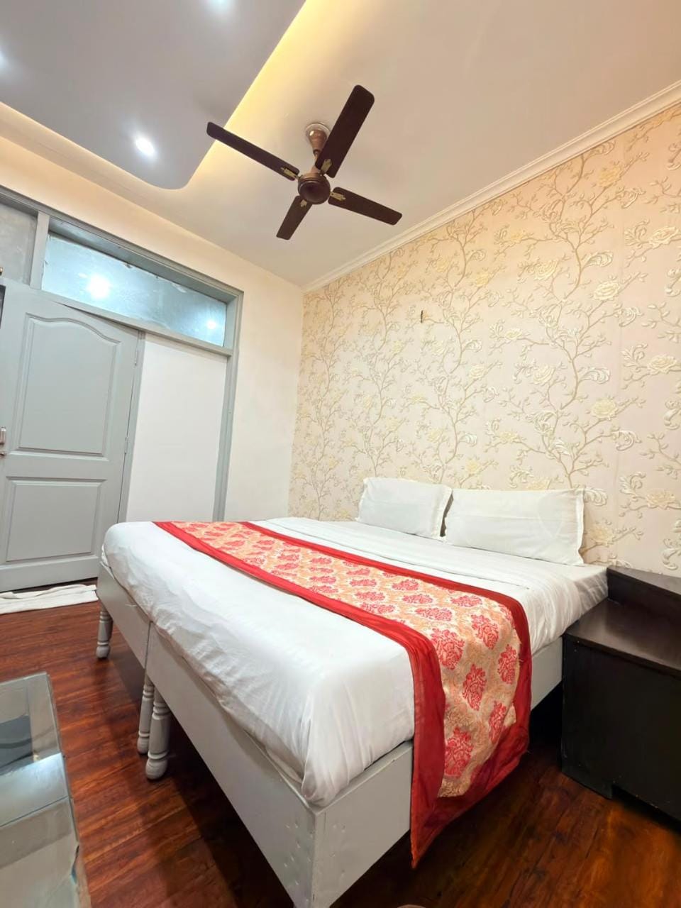 Hotel Premier Noida Hotel in Noida