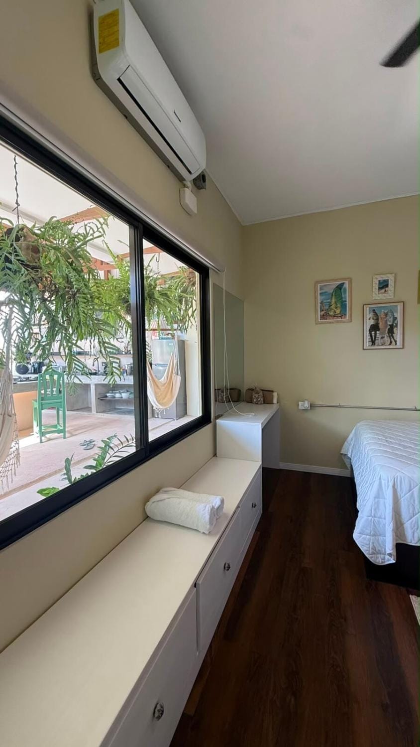 Photo of the whole room, Bedroom, air conditioner