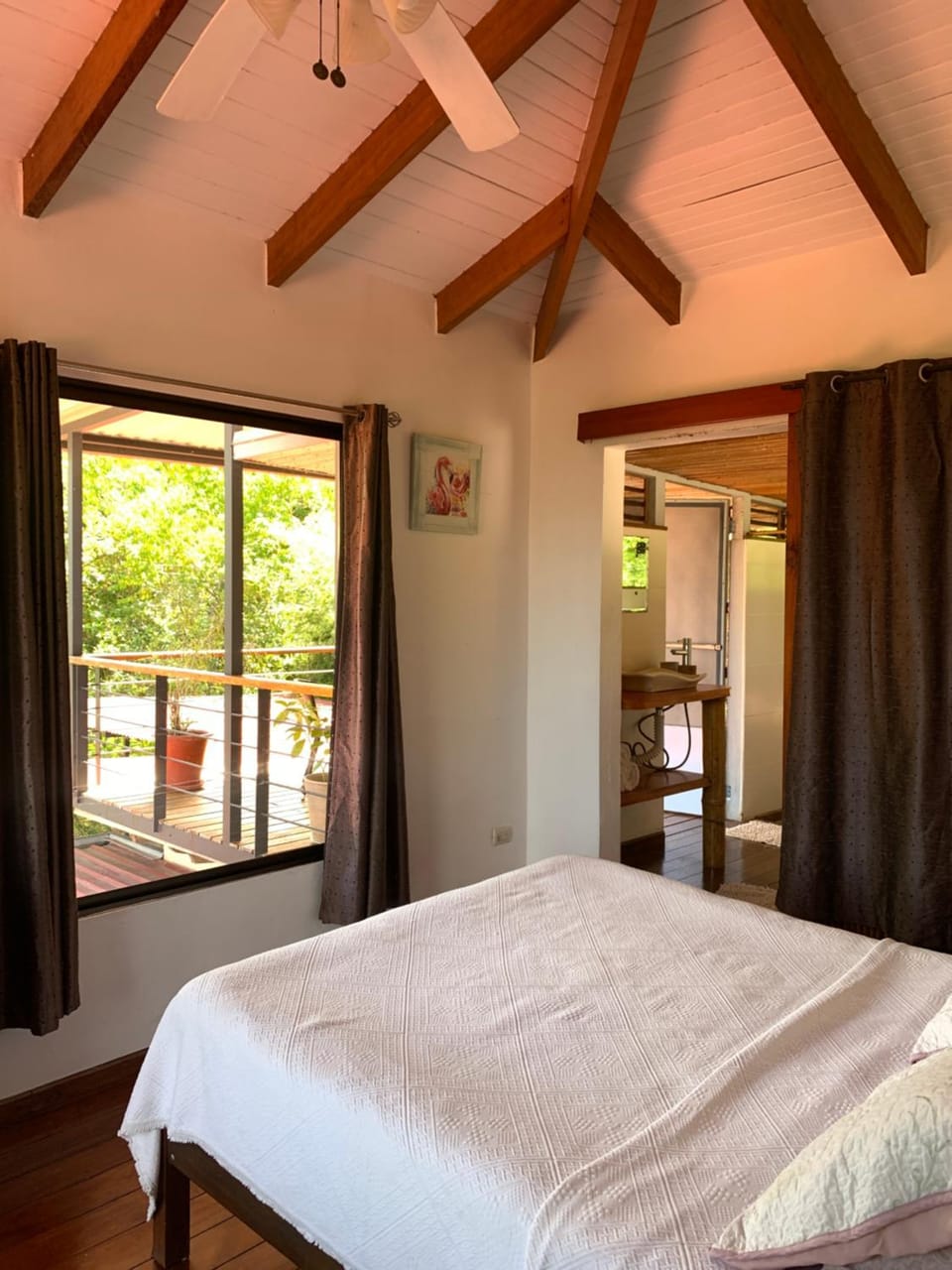 Paraiso room Bed and Breakfast in Bahía Ballena