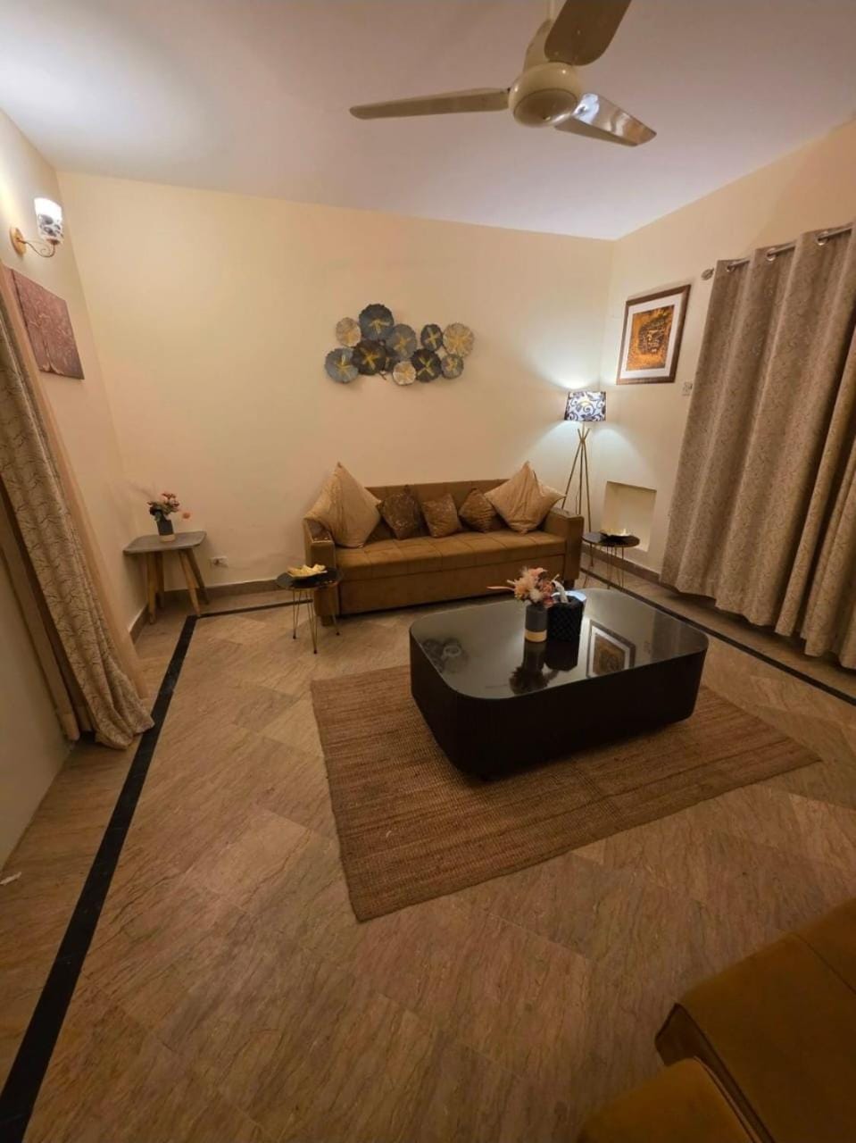 2 BHK Modern Retreats Lavish Condo Sharing Apartment Apartment in Lahore