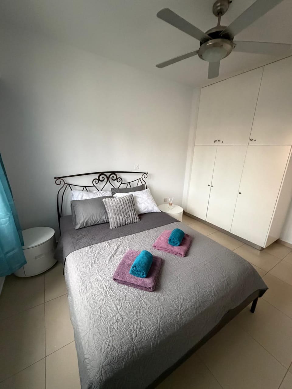 Resort Living in Paphos - Modern 1BR - Pools & Spa Apartment in Paphos