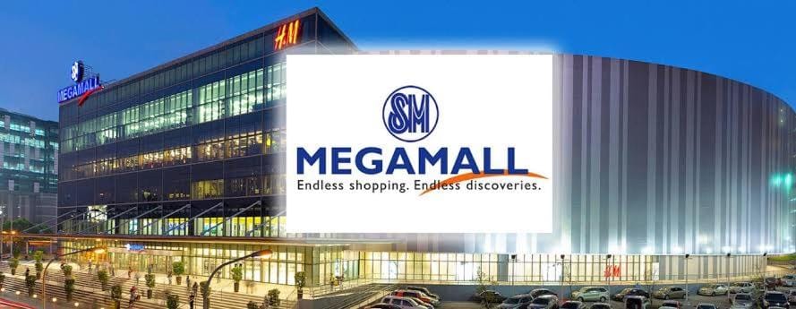 FAME AUG 21 and SOHO 2 Bedroom AUG 22 Until Sept 11 Apartment in Mandaluyong