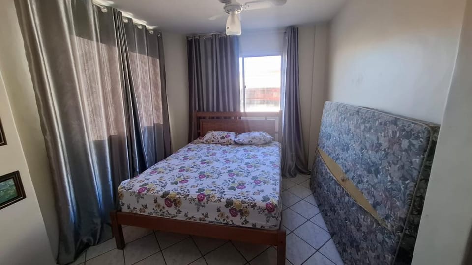Apto no centro de Jacaraípe com 2 quartos 1 suíte Apartment in Serra