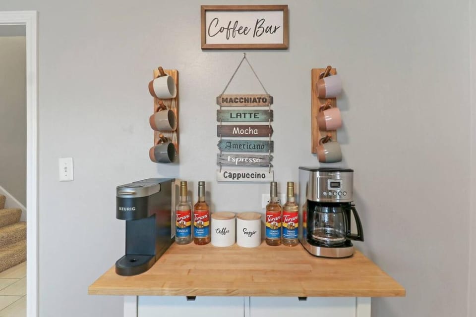 Coffee/tea facilities, Kitchen or kitchenette