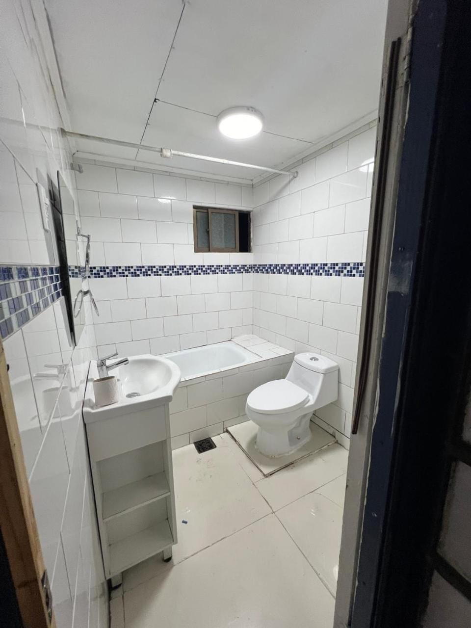 Shower, Bathroom, Bath, towels