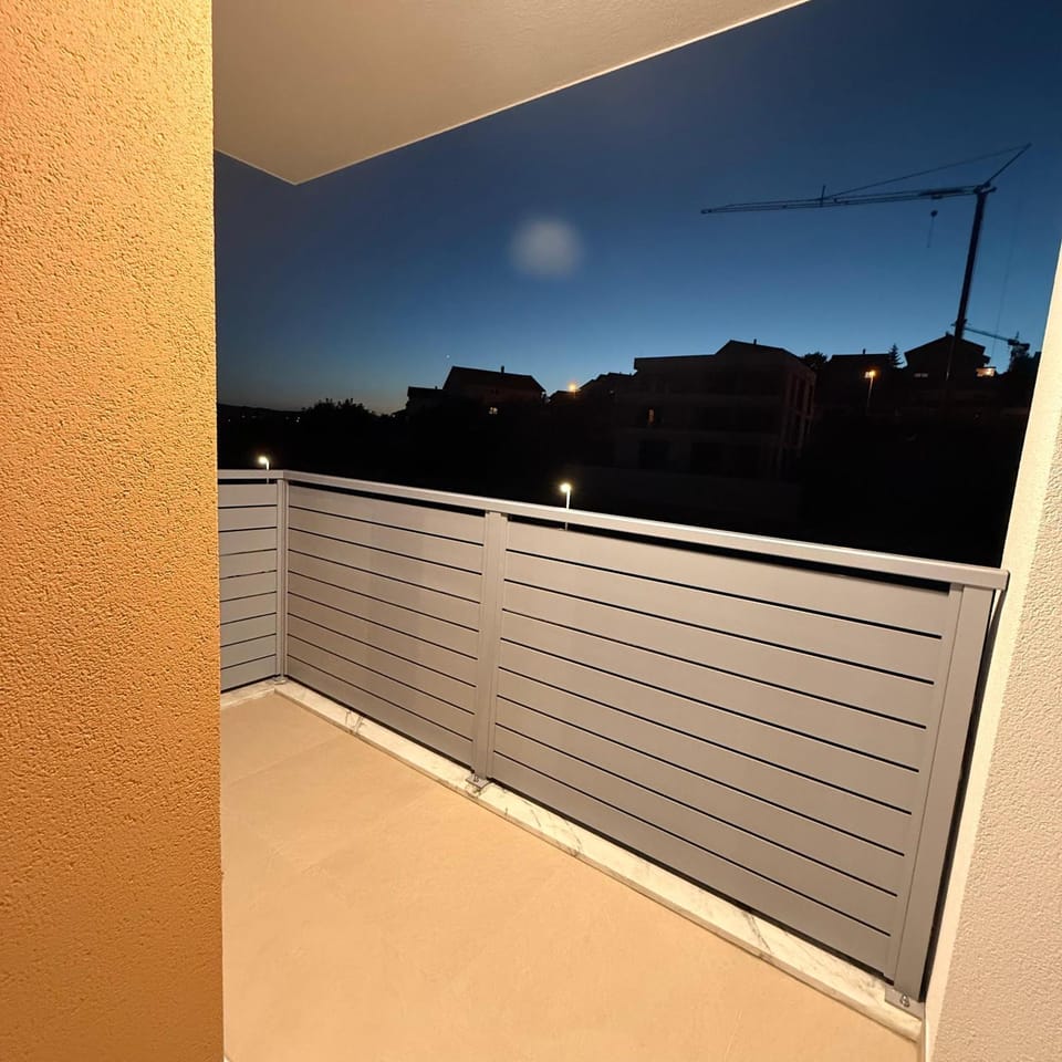 View (from property/room), Balcony/Terrace