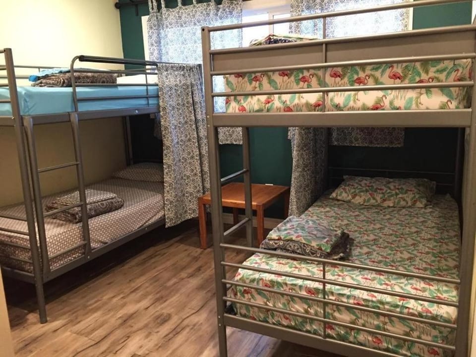 LAX Airport Guest House Bed and Breakfast in Inglewood