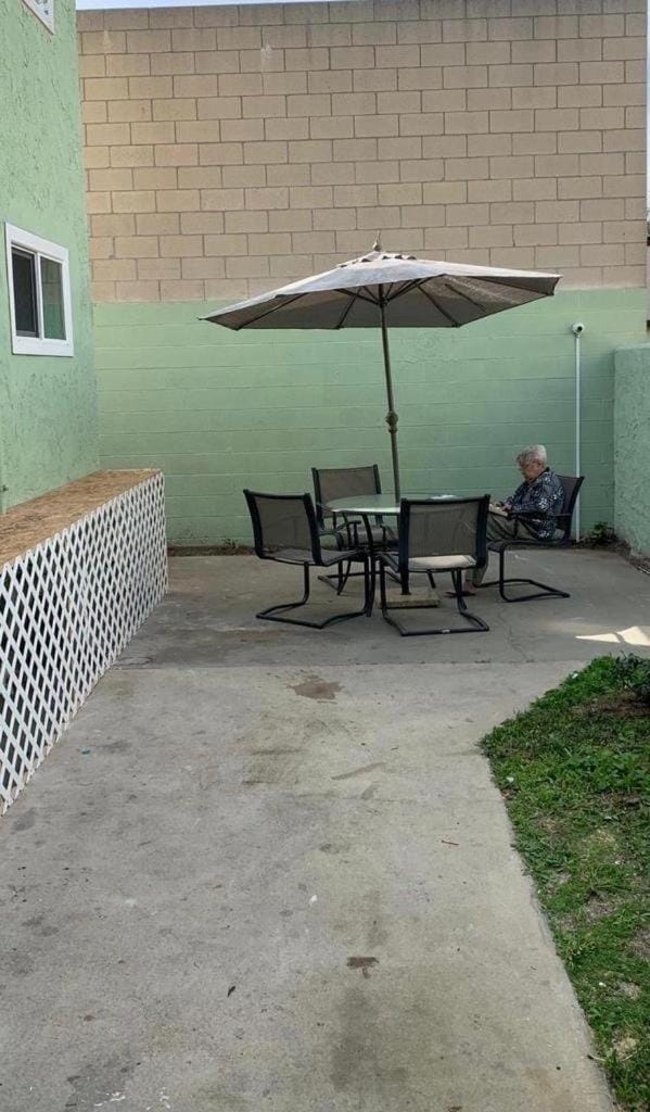 LAX Airport Guest House Bed and Breakfast in Inglewood