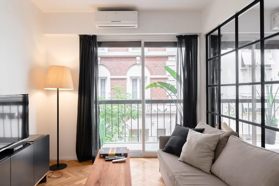 Trendy & bright in down town Apartment in Buenos Aires