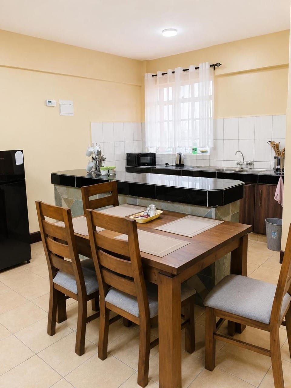 furnished 2bedroom with elevator near cedar mall Nanyuki Apartment in Kenya