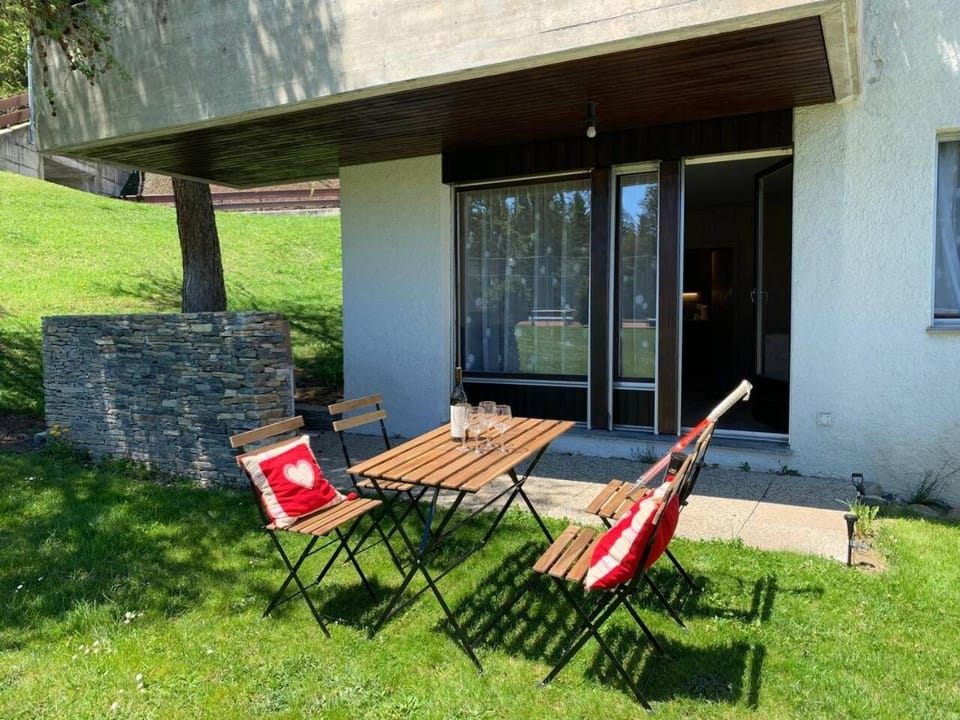Appartement Pres Au Mur D106 Apartment in Crans-Montana