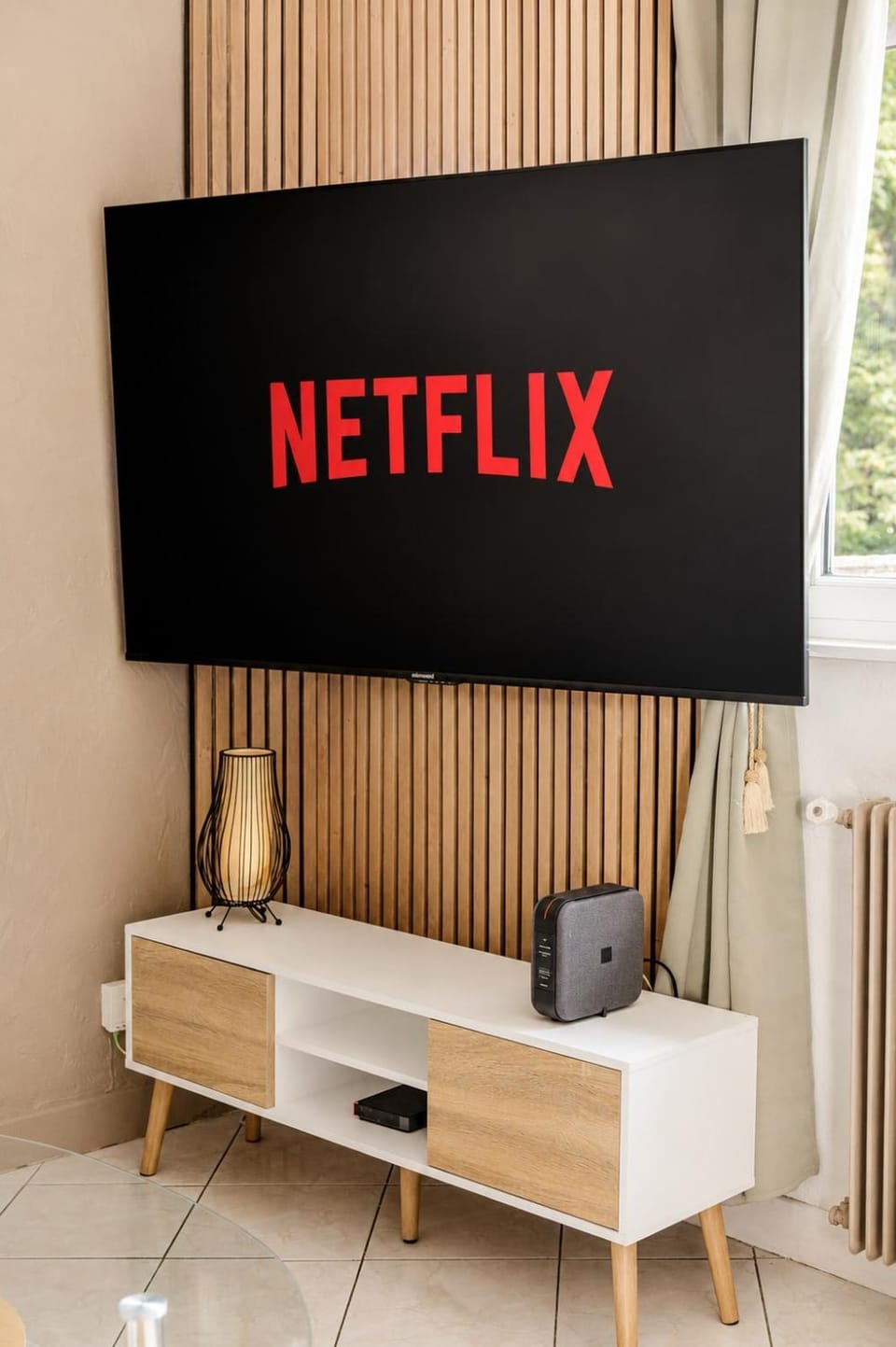 Communal lounge/ TV room, TV and multimedia, Living room, Seating area