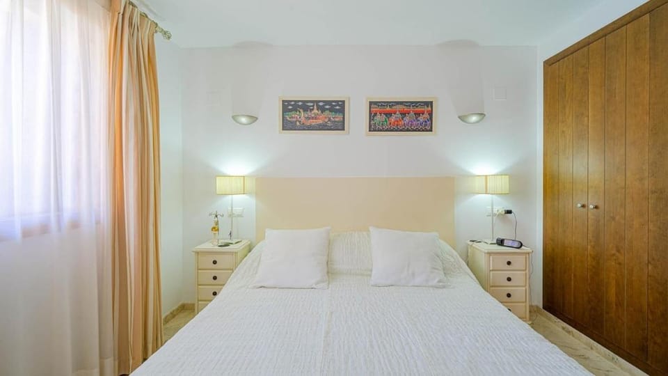 Casa Nora - Punta Prima Seaside Escape Apartment in Vega Baja del Segura
