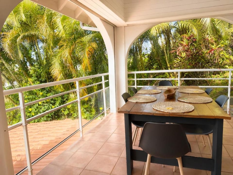 Villa Alakasa Pool & Sea View Villa in Sainte-Luce