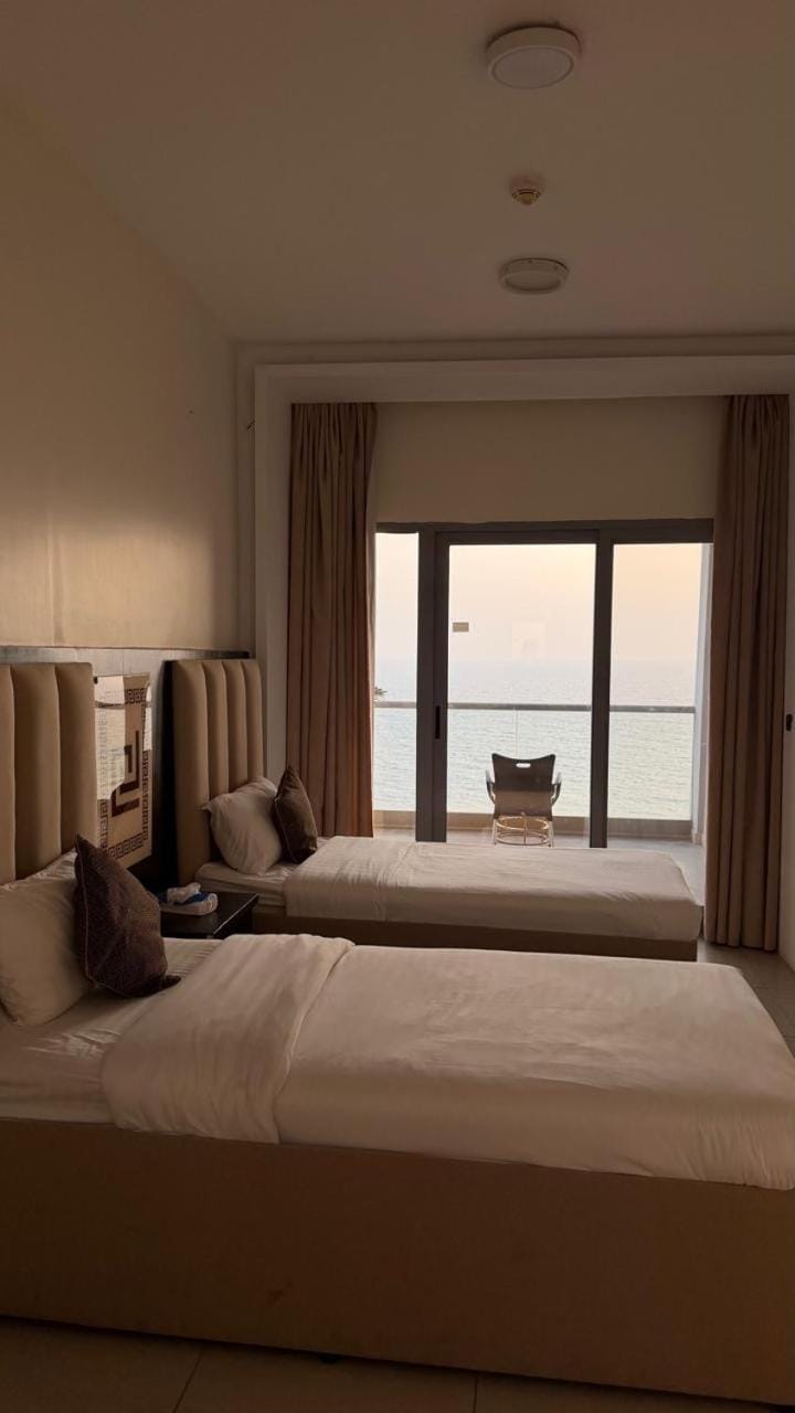 برج الجوهرة داماك Apartment in Jeddah