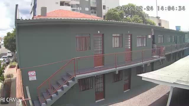 N 01 Apto Prático- 2 qto -ar, 1 casal- 2camas solt Apartment in Cascavel