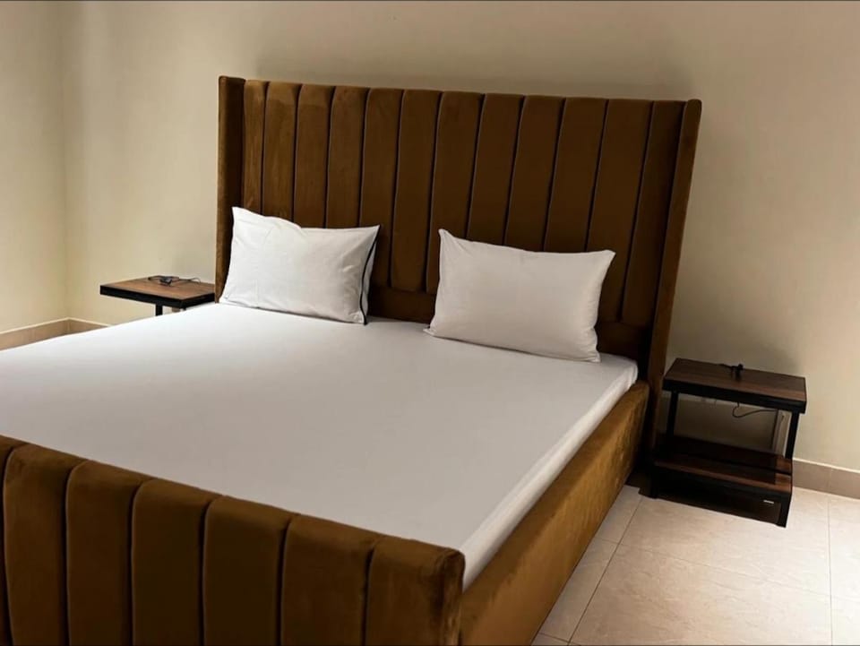 Hotel Pearl Lodge DHA Bed and Breakfast in Karachi