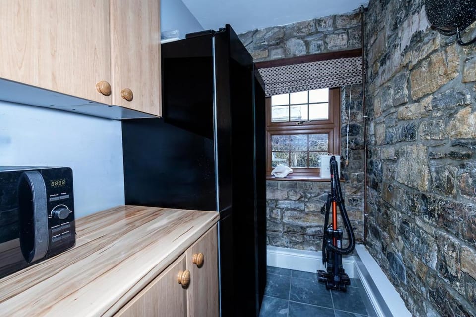 Shapwick Hill 4-Bedroom House House in Sedgemoor