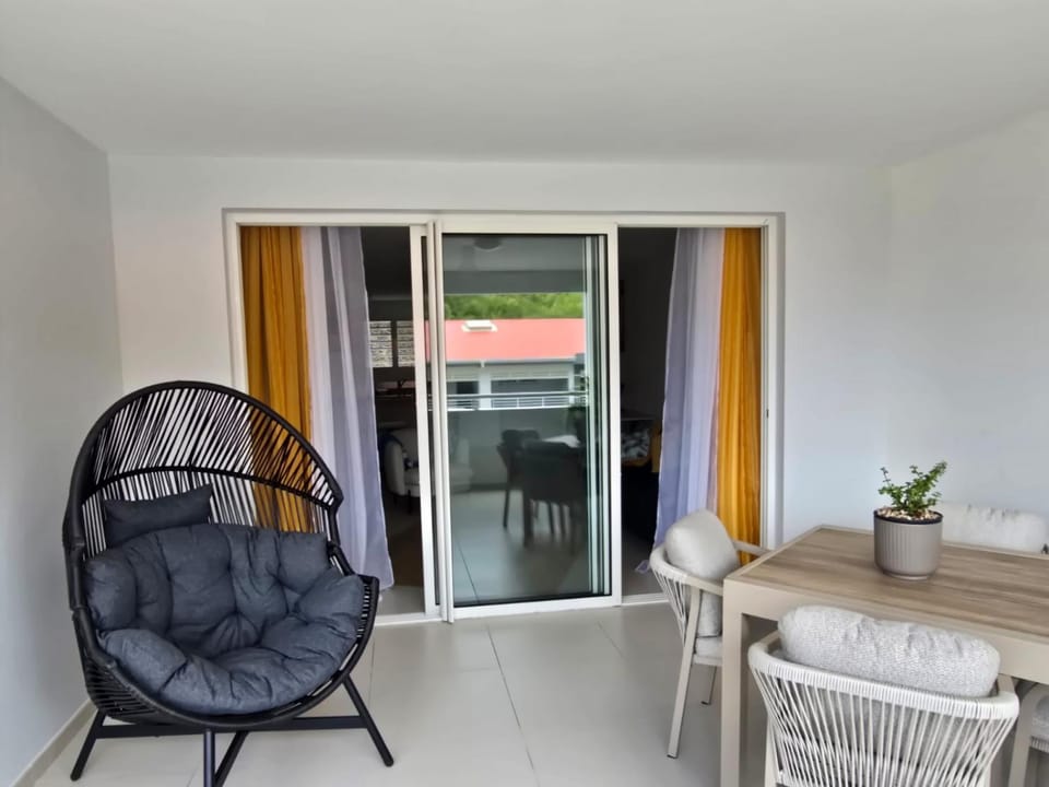 Day, Balcony/Terrace