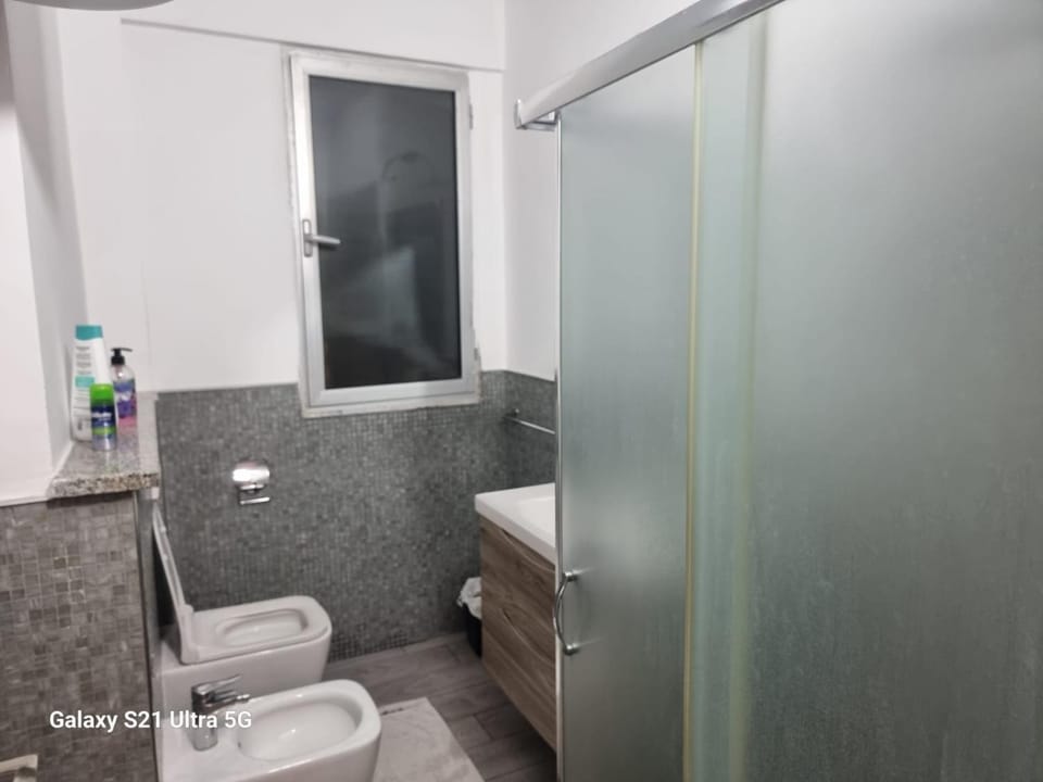 Large and spacious apartment at New Marina 140 meters Apartment in Vlorë