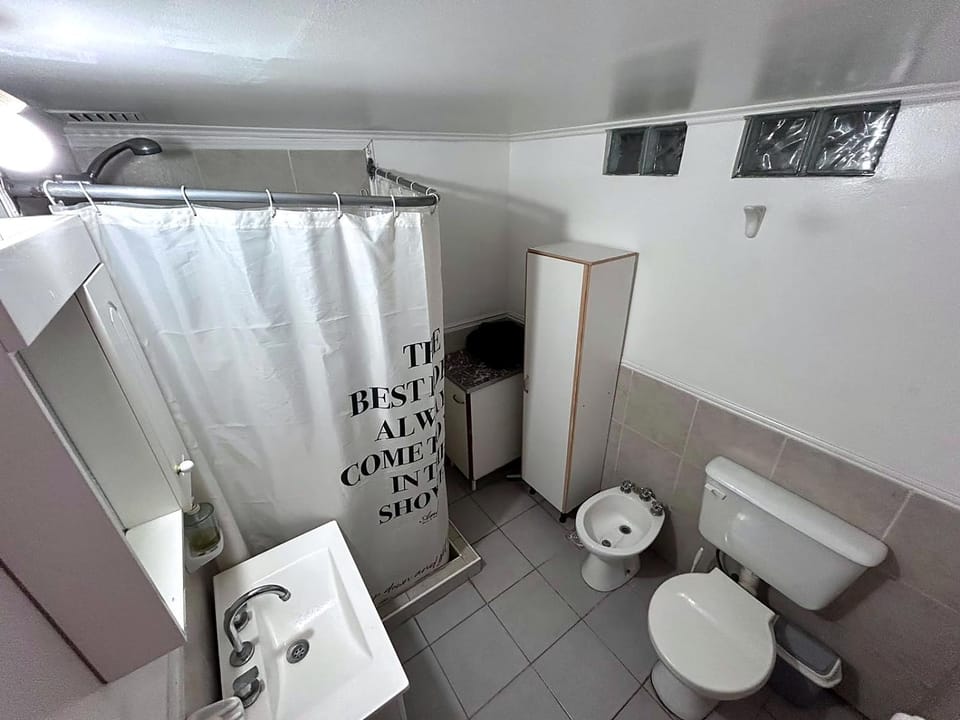 Shower, Toilet, Bathroom, bidet