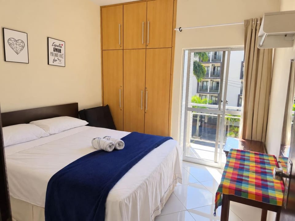 Oceanfront 3 BR 200m Praia do Forte Apartment in Cabo Frio