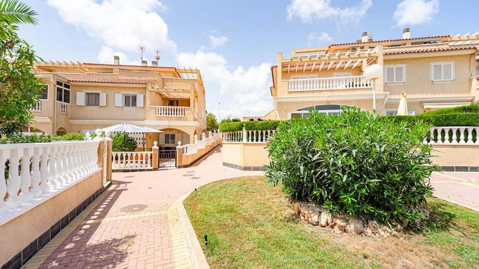 Casa Victoria - Zeniamar Mediterranean Escape Apartment in Vega Baja del Segura
