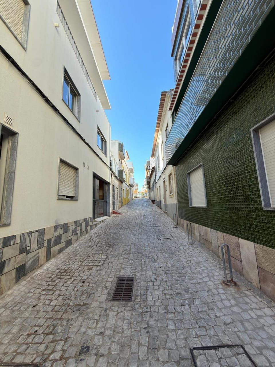 Neighbourhood, Street view