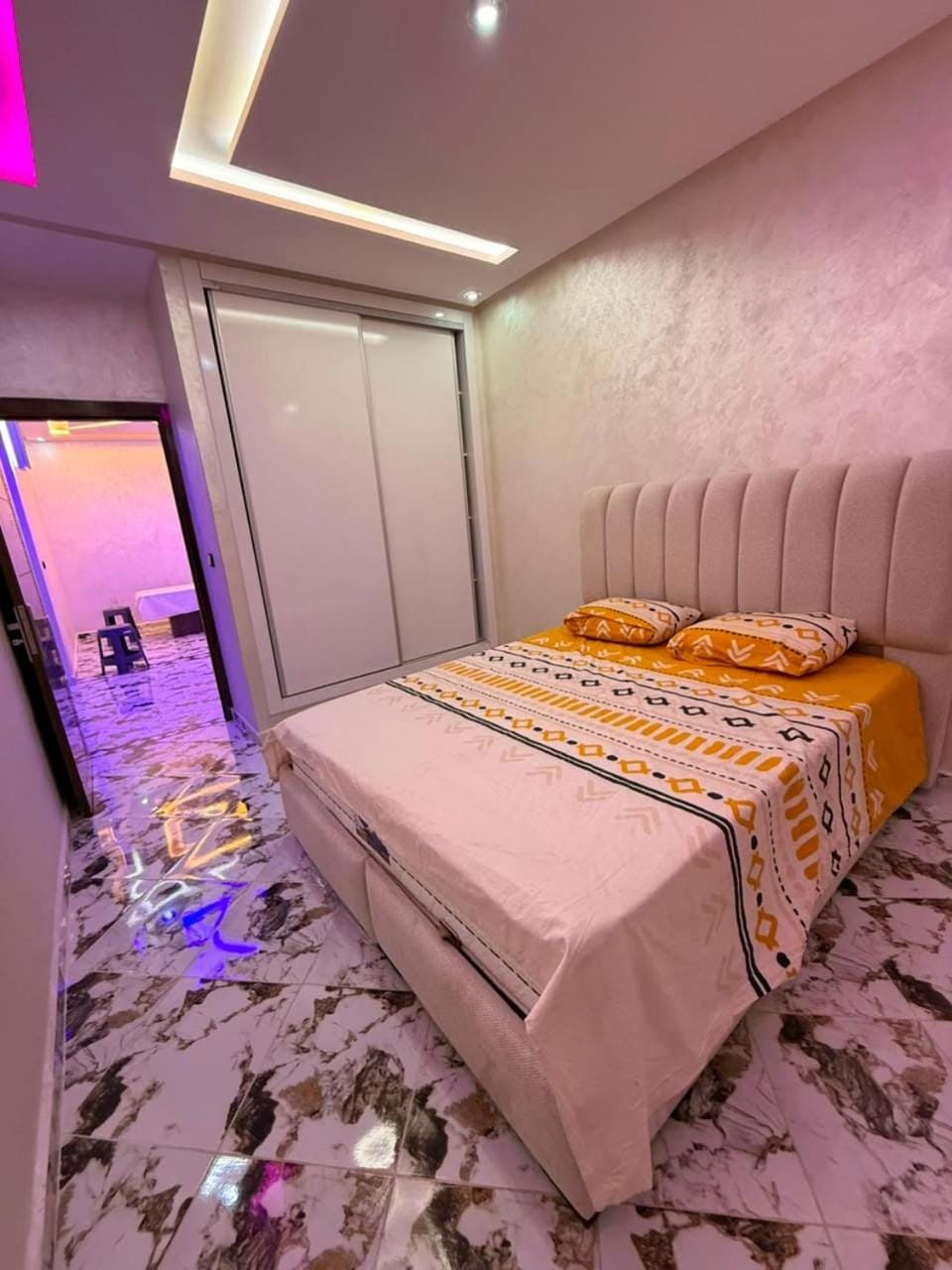 New and cozy apartment 5 min from the train station Apartment in Marrakesh