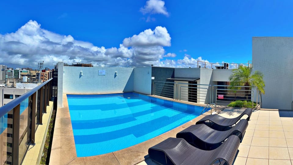 Pool view, Swimming pool, sunbed