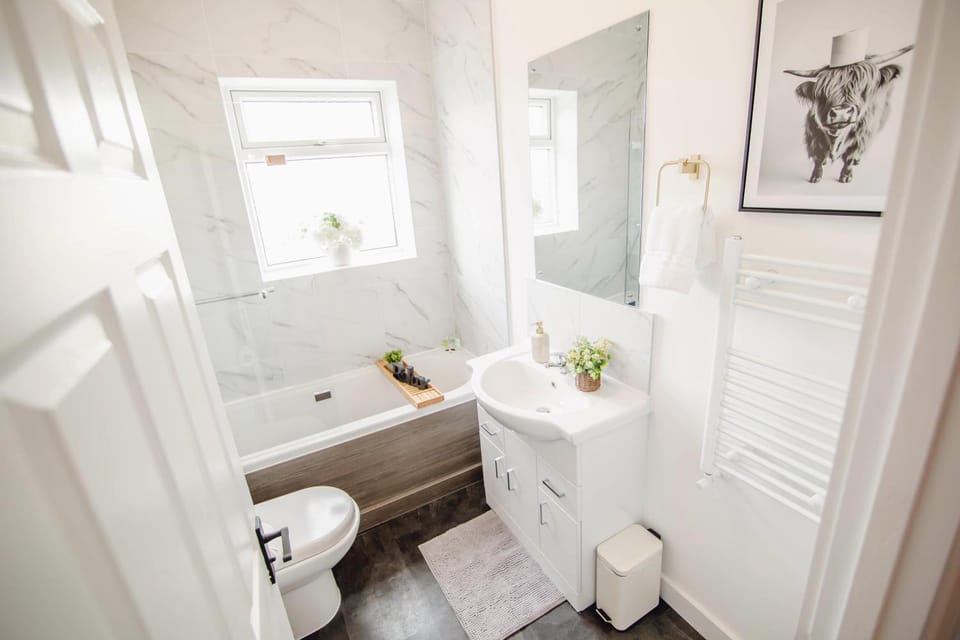 Toilet, Bathroom, Bath, towels
