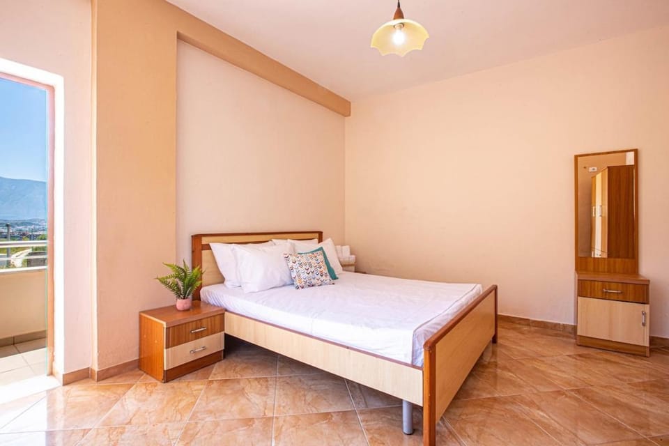Radhima Res 15 - One Bedroom Apt, Sea View Apartment in Vlorë County, Albania