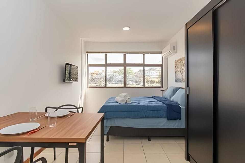 Studio confortável c/ AC próximo ao Iguatemi Apartment in State of Goiás