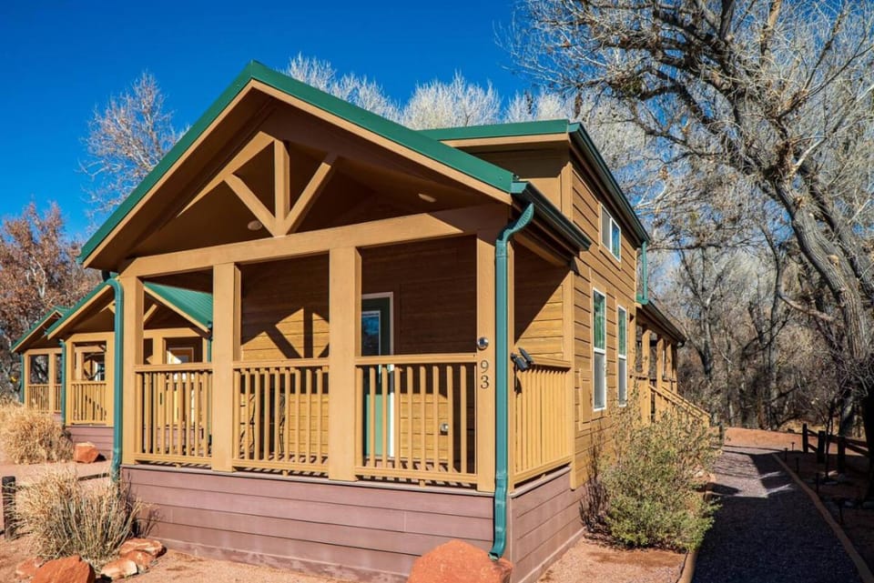 Cozy Creekside Cabin 93 Near Sedona Cabin in Camp Verde