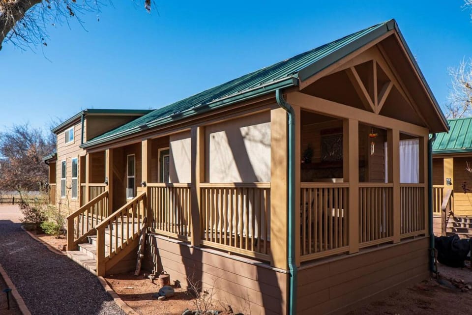 Cozy Creekside Cabin 93 Near Sedona Cabin in Camp Verde