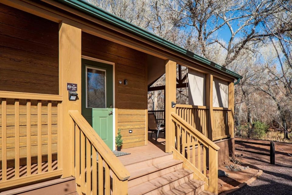 Cozy Creekside Cabin 93 Near Sedona Cabin in Camp Verde