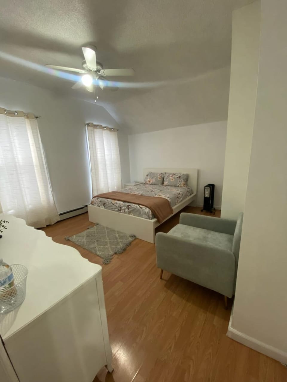 Personal Room with Private Bath! Vacation rental in Paterson