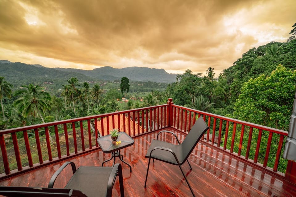 Day, View (from property/room), Balcony/Terrace, Seating area, Mountain view
