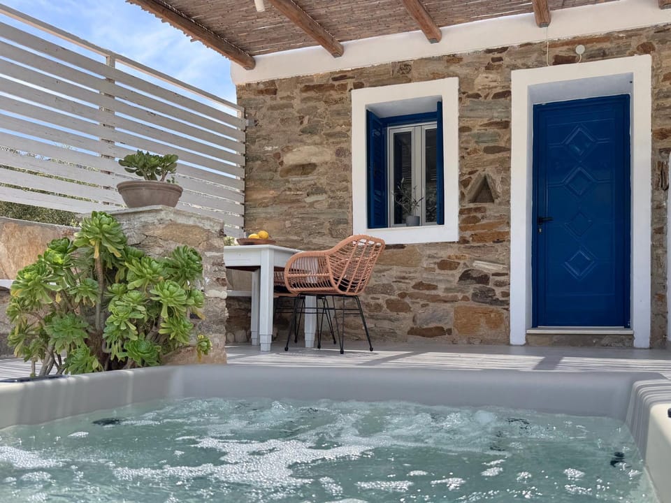 Hot Spring Bath, Balcony/Terrace