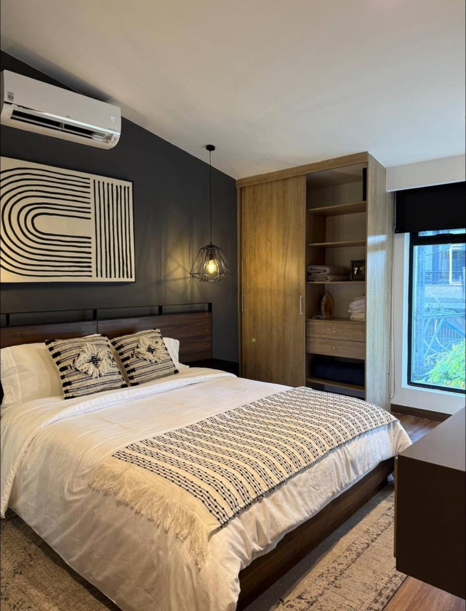 Apartamento moderno en Poblado Apartment in Medellin