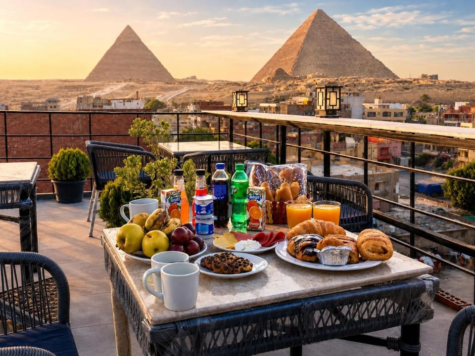 Nearby landmark, Restaurant/places to eat, Day, Natural landscape, Bird's eye view, View (from property/room), Balcony/Terrace, Food and drinks, Banquet/Function facilities, Dining area, Food, City view, Mountain view, Breakfast, Continental breakfast, Buffet breakfast, Lunch, Dinner, Drinks