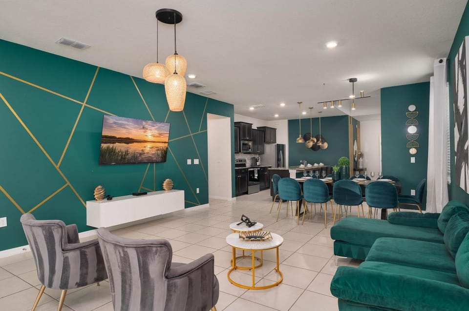 Themed 7BR Near Disney - Private HEATED Pool & Game Room House in Polk County