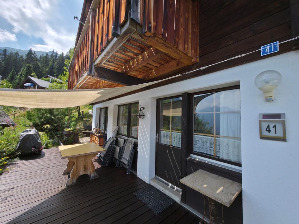 Tschuggen TU41 House in Canton of Valais