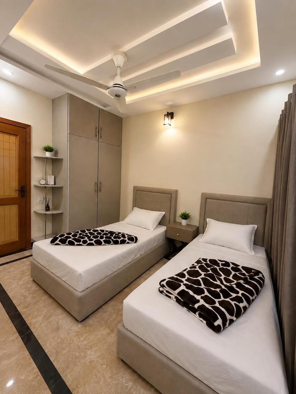 Islamabad Guest House Metro Bed and Breakfast in Islamabad Capital Territory